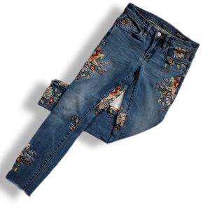 Embroidered flower skinny cropped jeans